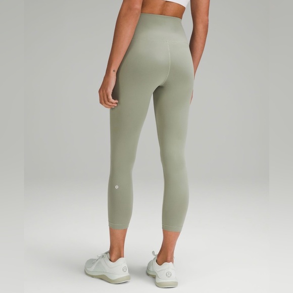 lululemon athletica Pants - Lululemon Wunder Train HR Crop 23”